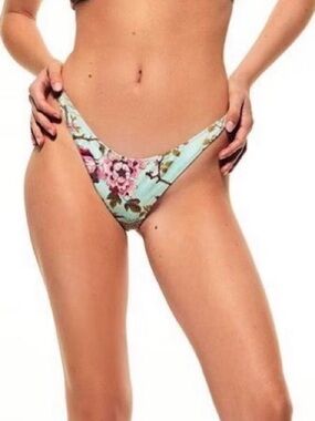 DO NOT BUY IM ISO SKIMSXROBERTO CAVALLI BIKINI THONG XXS-S